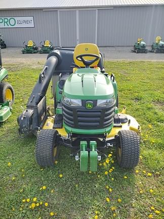 Image of John Deere X730 equipment image 3