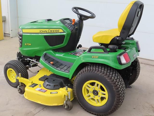 Image of John Deere X734 equipment image 2