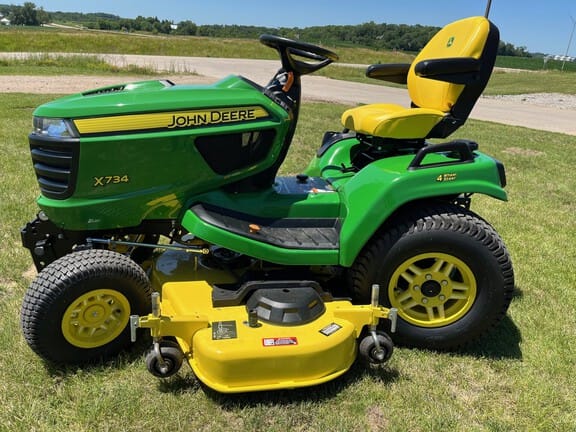 Main image John Deere X734