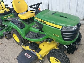 Main image John Deere X738
