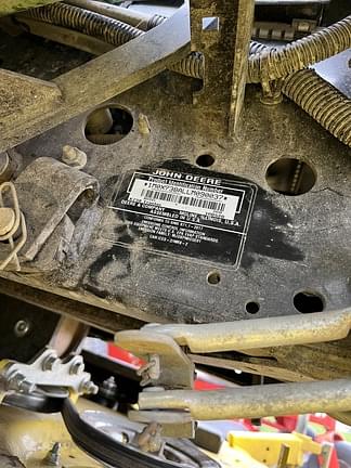 Image of John Deere X738 equipment image 4