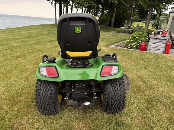 Image of John Deere X738 equipment image 1