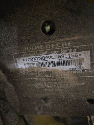 Image of John Deere X738 equipment image 3