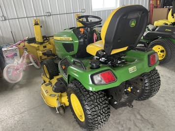 Main image John Deere X738