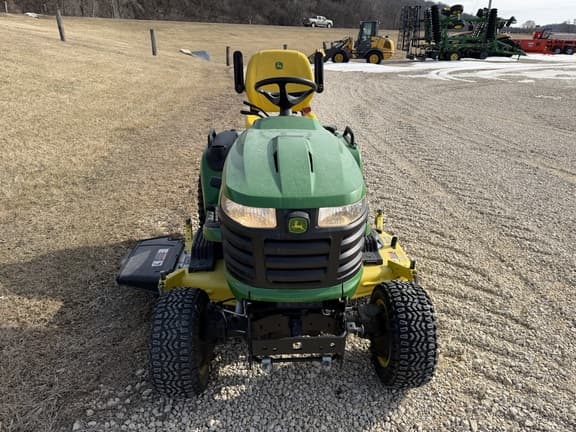 Image of John Deere X738 equipment image 2