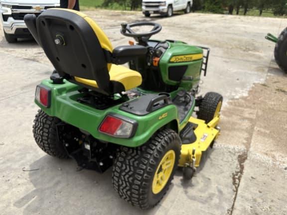 Image of John Deere X739 equipment image 3