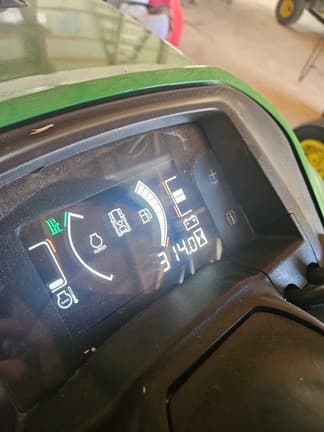 Image of John Deere X739 equipment image 3