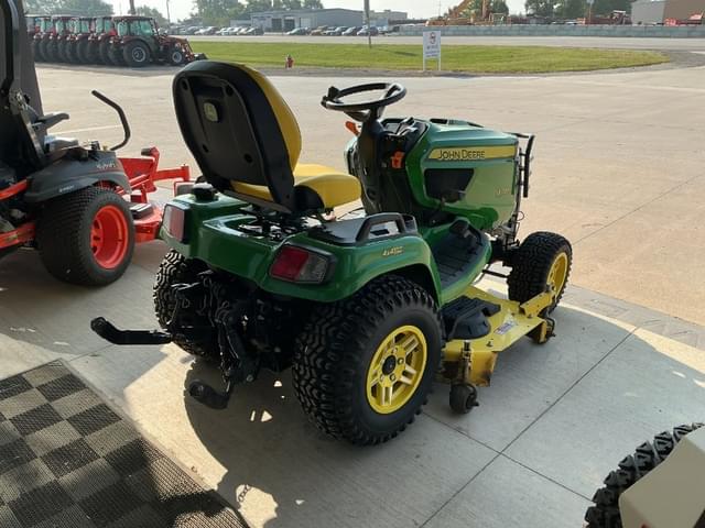 Image of John Deere X739 equipment image 4