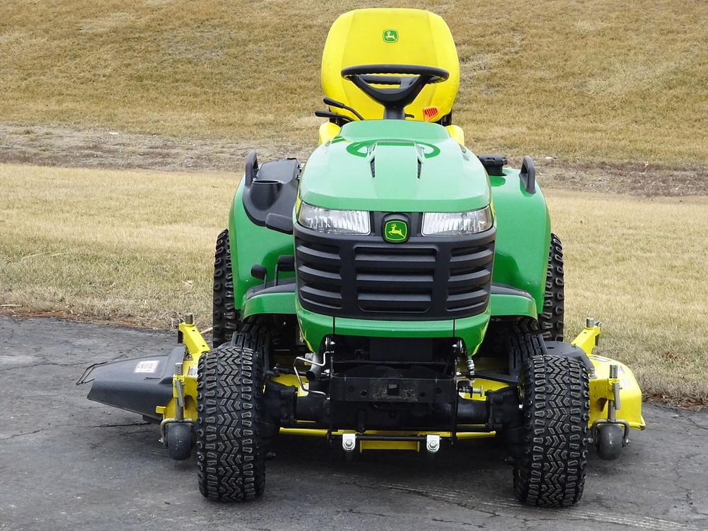 Image of John Deere X739 Image 1