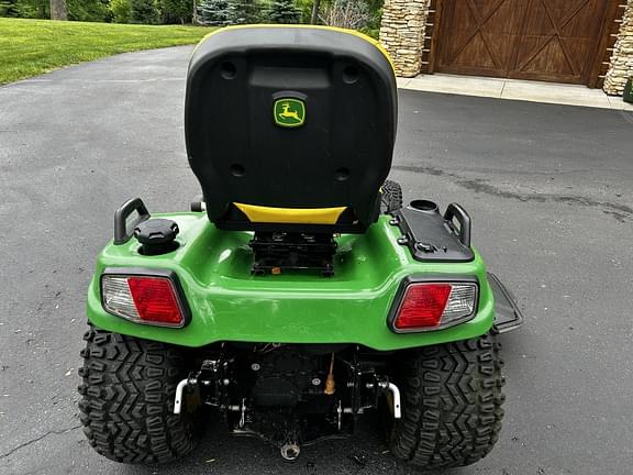 Image of John Deere X739 equipment image 3