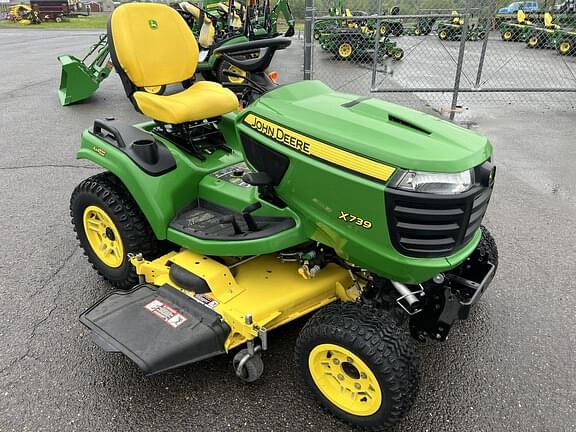 Image of John Deere X739 Primary image