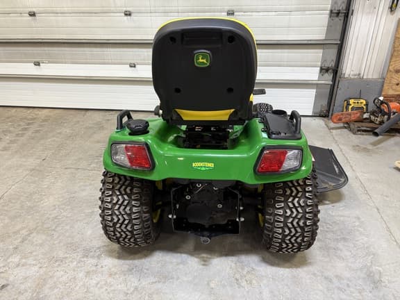 Image of John Deere X739 equipment image 2