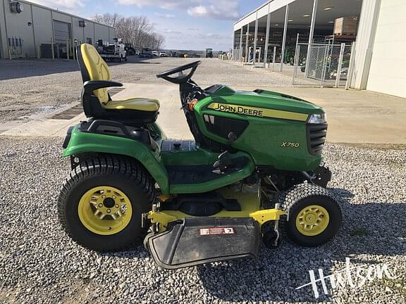 Image of John Deere X750 Primary image