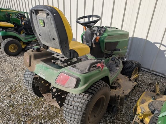 Image of John Deere X750 equipment image 3
