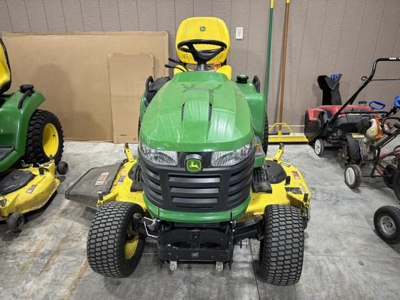 Image of John Deere X750 equipment image 2