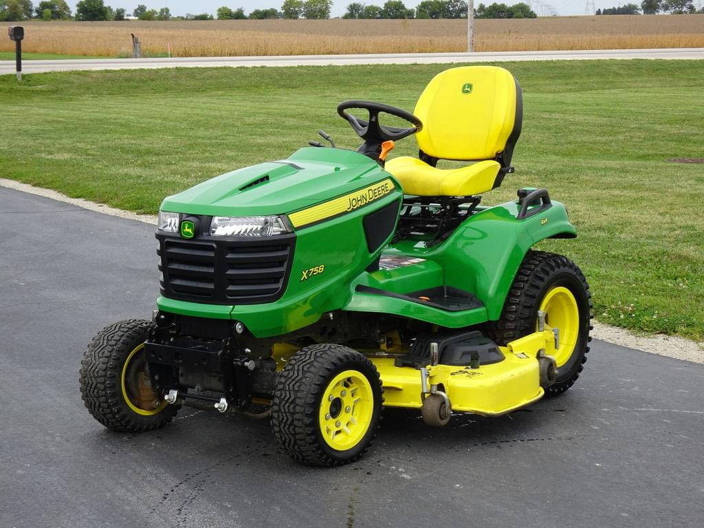 Image of John Deere X758 Primary image