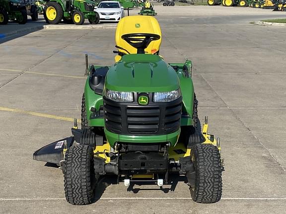 Image of John Deere X758 equipment image 2