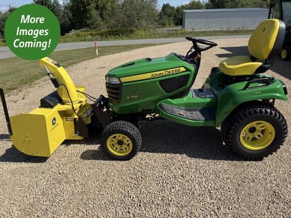 2020 John Deere X758 Equipment Image0