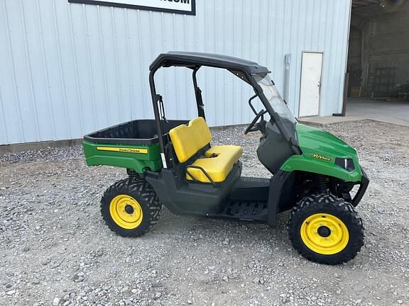 Image of John Deere XUV 560E equipment image 1