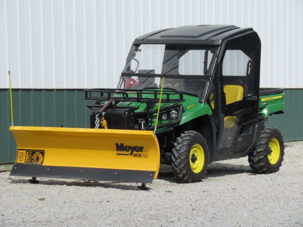 2020 John Deere XUV 560E Equipment Image0