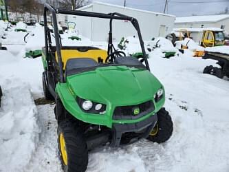 Image of John Deere XUV 560E equipment image 2