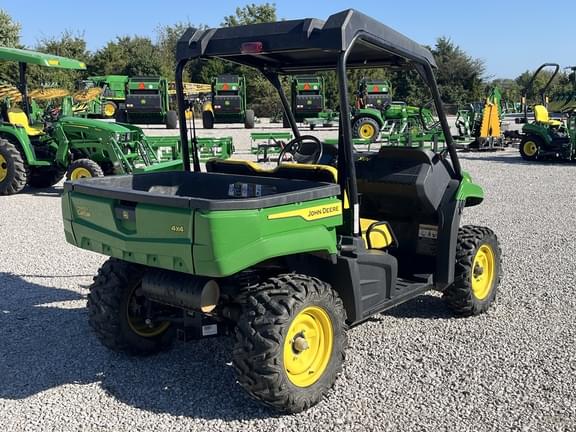 Image of John Deere XUV 590E equipment image 2