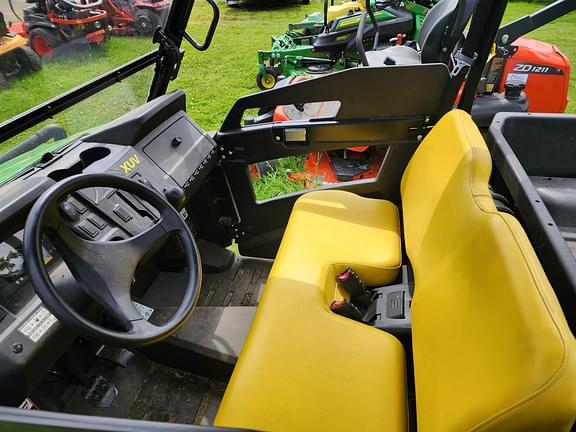 Image of John Deere XUV 590M equipment image 4