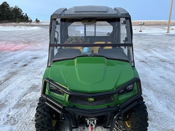 Image of John Deere XUV 590M Image 1