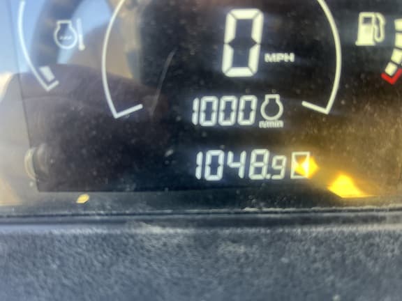 Image of John Deere XUV 590M equipment image 4