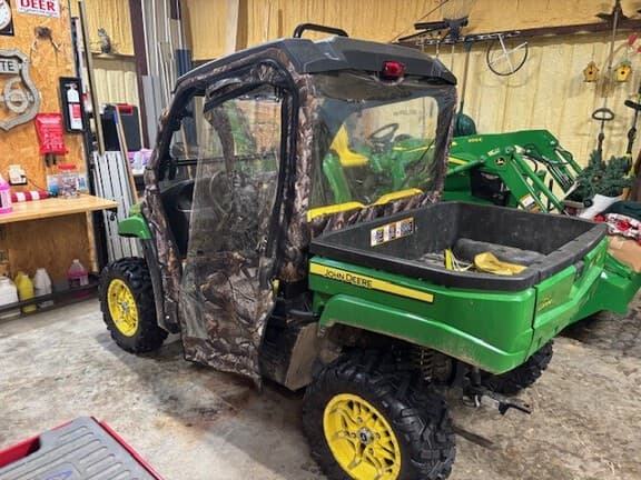 Image of John Deere XUV 590M equipment image 3