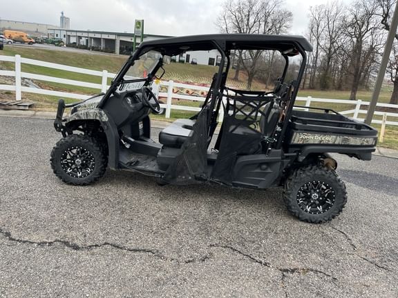 2020 John Deere XUV 590M S4 Equipment Image0