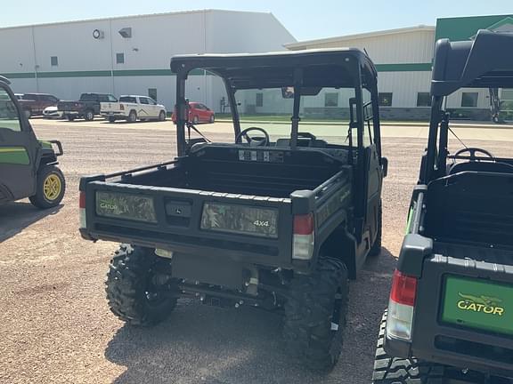 Image of John Deere Gator XUV 835E equipment image 3