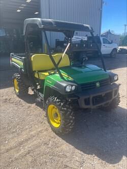 Image of John Deere XUV 825M equipment image 2