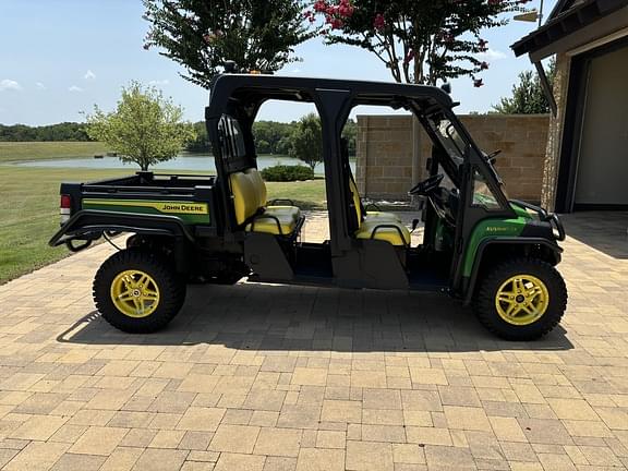 Image of John Deere XUV 825M S4 equipment image 2