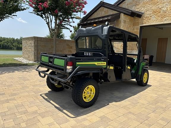 Image of John Deere XUV 825M S4 equipment image 4