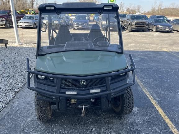 Image of John Deere Gator XUV 835E equipment image 2