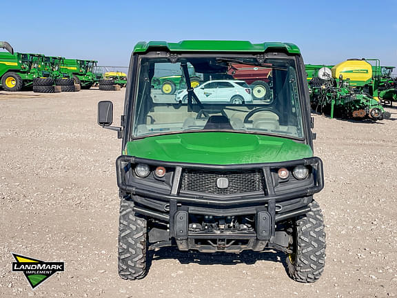 Image of John Deere XUV 835R equipment image 1