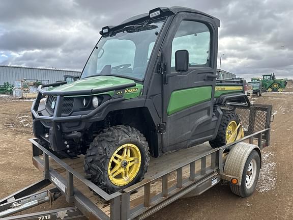 Image of John Deere XUV 835M Primary Image