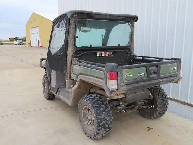 Image of John Deere XUV 835M equipment image 2