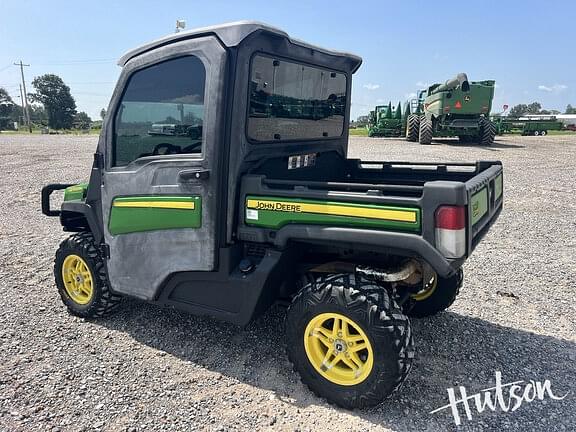 Image of John Deere XUV 835M equipment image 3