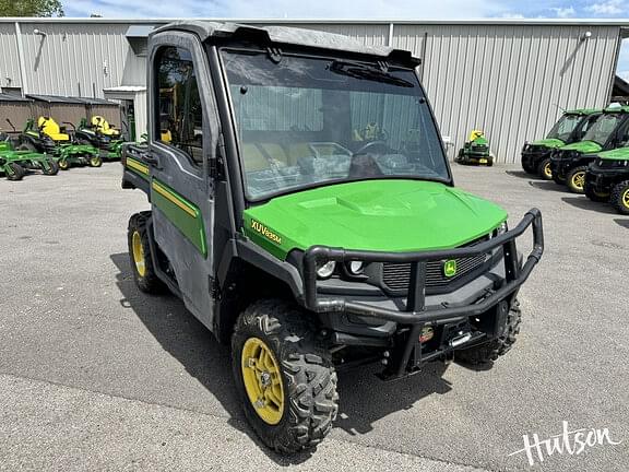 Image of John Deere XUV 835M Primary image