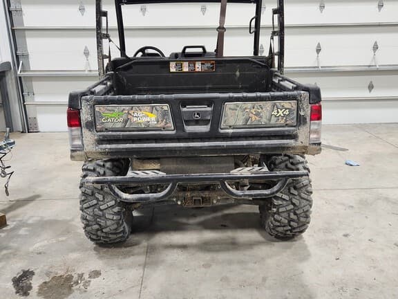 Image of John Deere XUV 835M equipment image 4