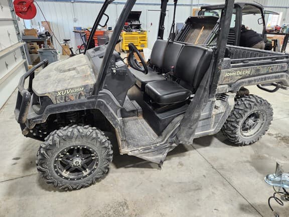 Image of John Deere XUV 835M Primary image