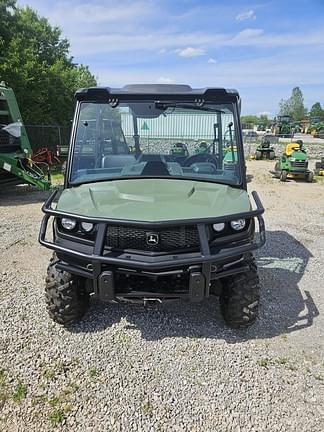 Image of John Deere XUV 835M equipment image 3