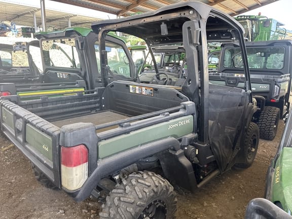 Main image John Deere XUV 835M