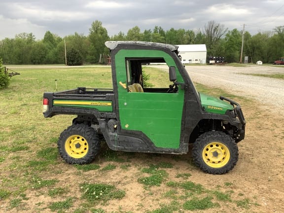2020 John Deere XUV 835M Equipment Image0