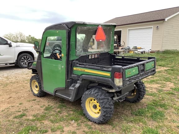 Image of John Deere XUV 835M equipment image 2