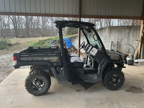 Image of John Deere XUV 835M equipment image 3