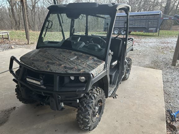 Image of John Deere XUV 835M Primary image