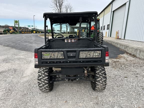 Image of John Deere XUV 835M equipment image 3
